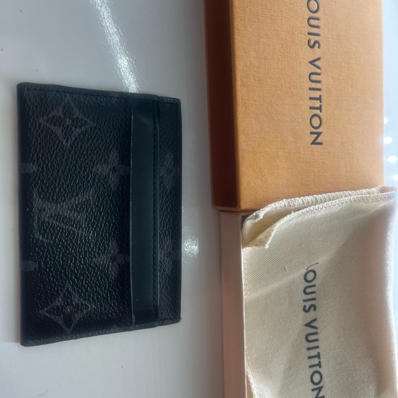 Louis Vuitton men’s card holder - Picture 1 of 4
